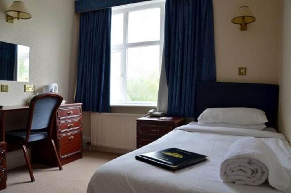 Single Room - Photo 1