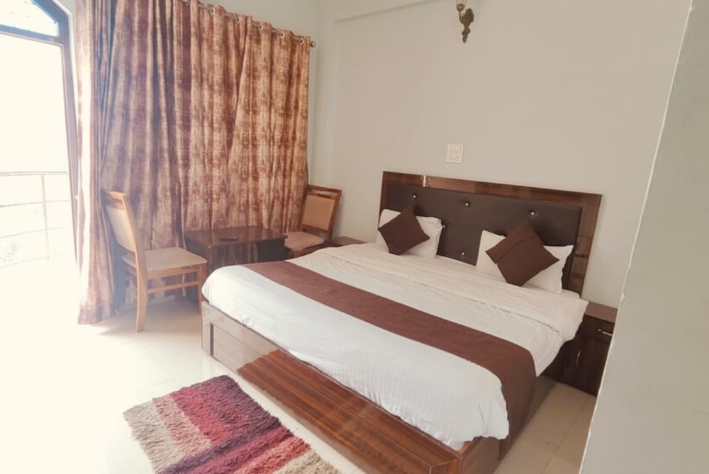 Deluxe Double Room, City View photo 1
