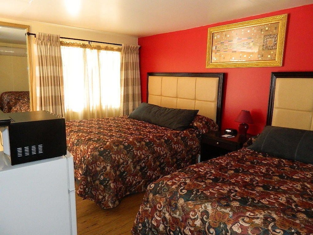 Deluxe Room, 1 Bedroom, Non Smoking photo 1