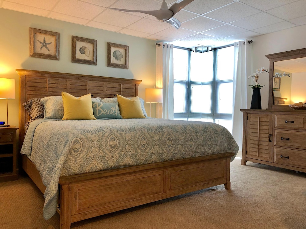 Apartment, Multiple Beds (Sans Souci unit 601) photo 2