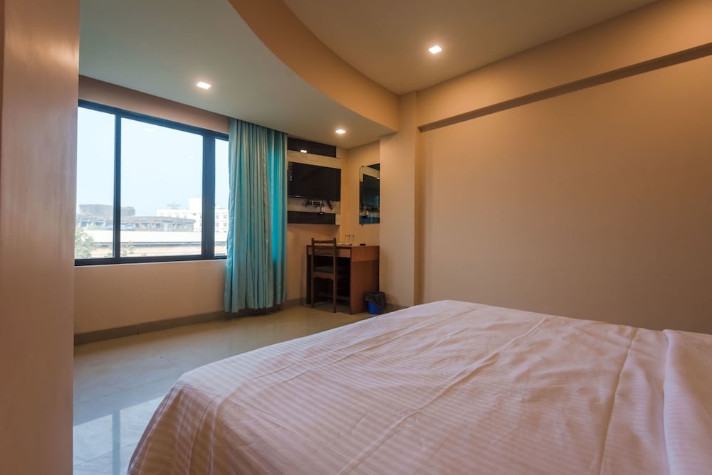 Double or Twin Room photo 2