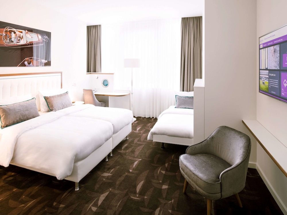 Superior Room, 1 Queen Bed with Sofa bed (with extra bed)