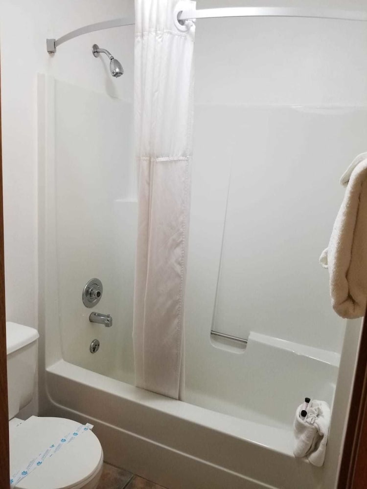 Suite, Multiple Beds, Non Smoking photo 3