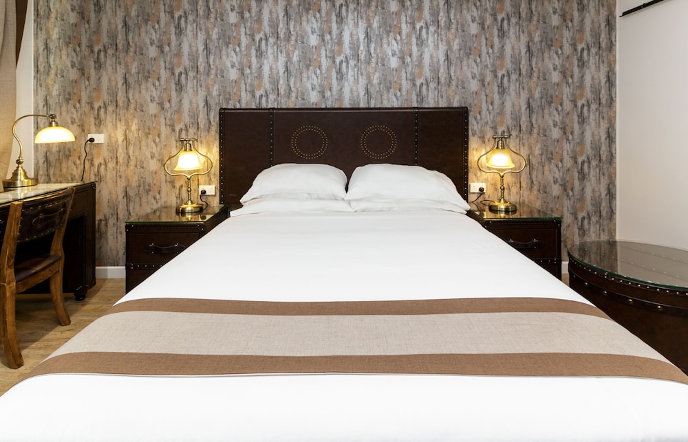 Executive Room, 1 Queen Bed photo 1