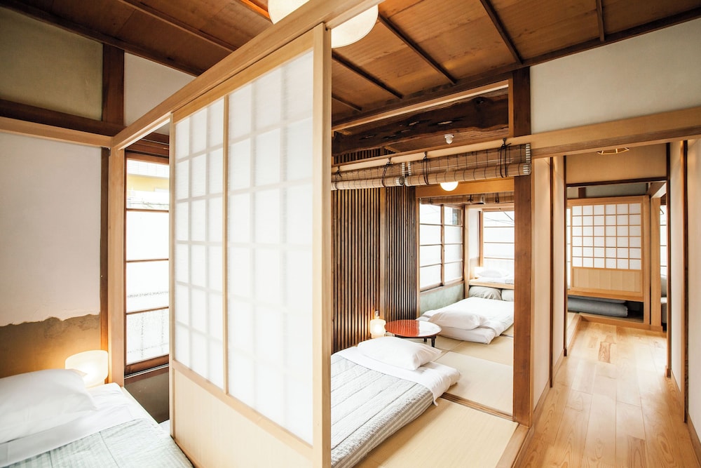 Traditional House, 5 Bedrooms, Non Smoking photo 1