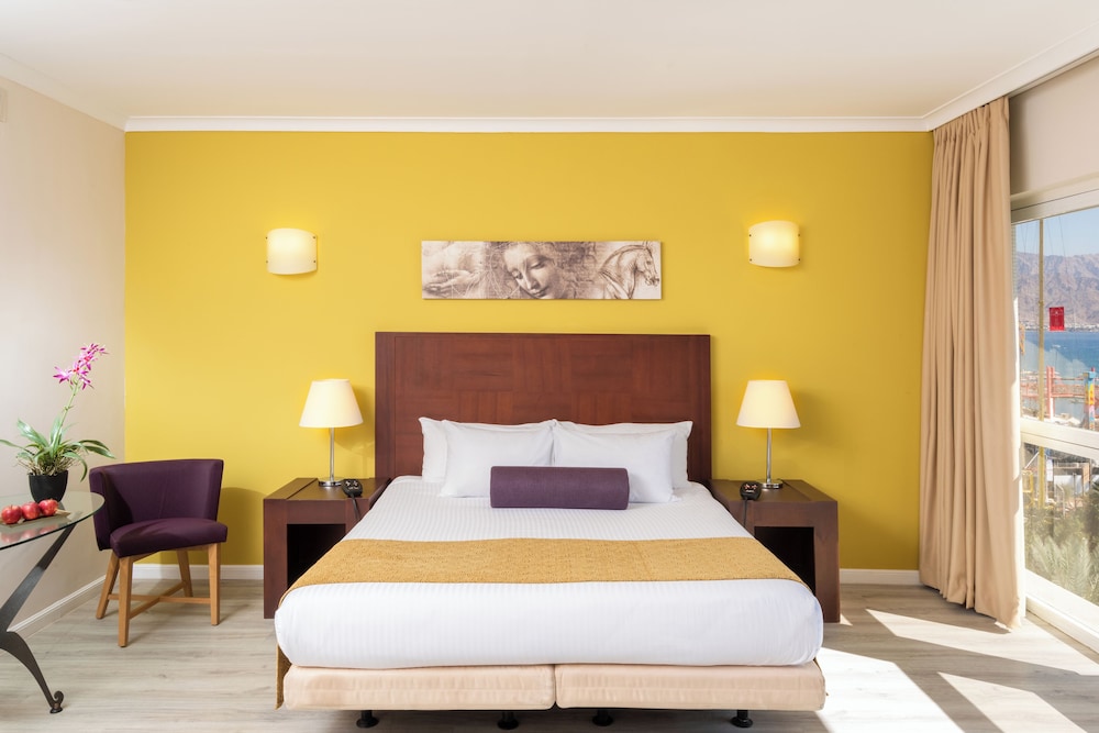 Suite, 2 Bedrooms photo 3