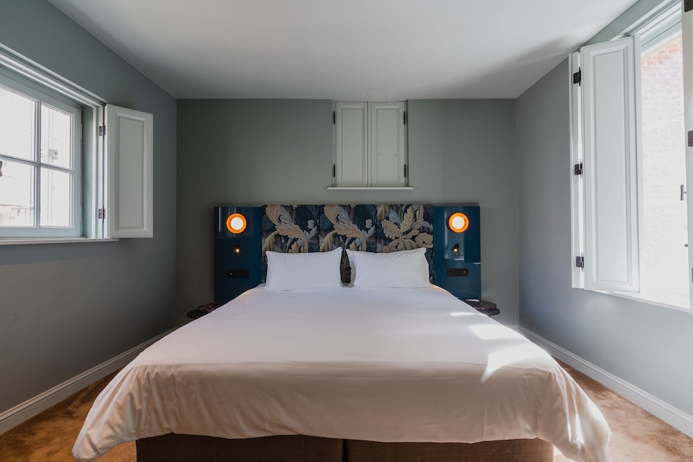 Comfort Quadruple Room, Multiple Beds photo 3