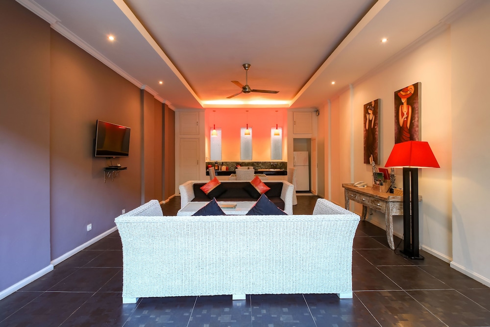 Two Bedrooms Executive Pool Villa - Photo 9