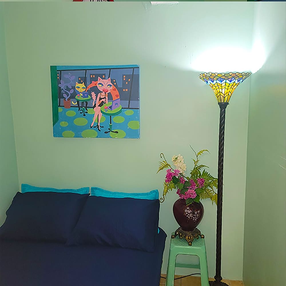 Private Room, 2 Twin Beds, Shared Bathroom photo 1