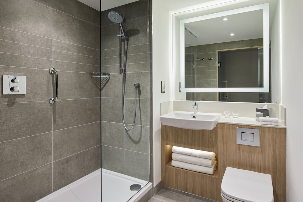 Standard Room, 2 Twin Beds - Photo 15