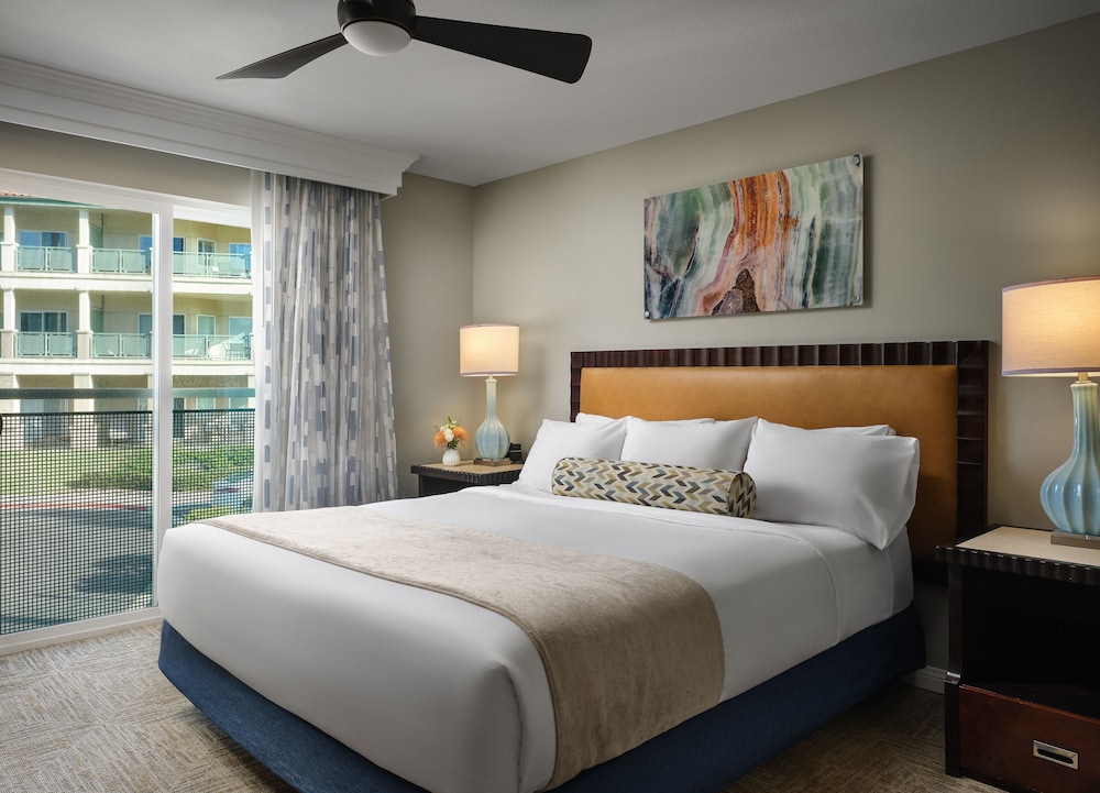 Suite, 1 Bedroom (Villas on The Green) photo 3