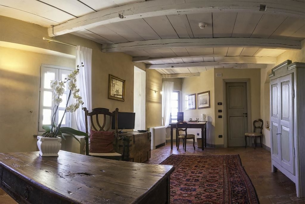 Superior Suite photo 3