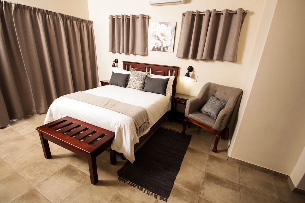 Exclusive Double Room (Wheelchair Access) photo 1
