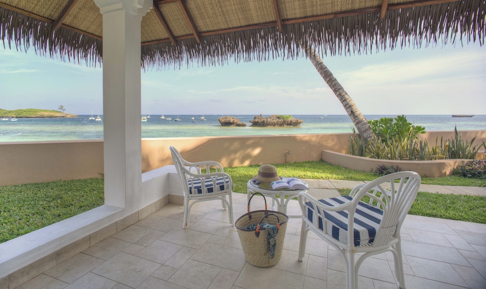 Deluxe Double Room, Ocean View photo 2