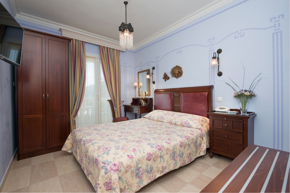 Double Room, Partial Sea View photo 2