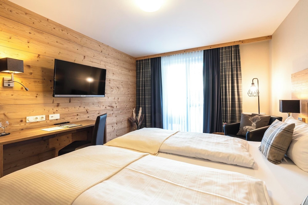 Comfort Plus Double Room with Balcony photo 2