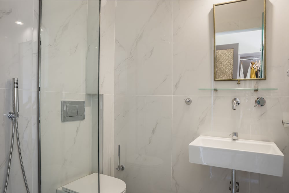 Standard Double or Twin Room - Photo 3