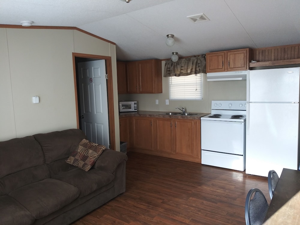 Standard Suite, Multiple Beds, Non Smoking photo 1