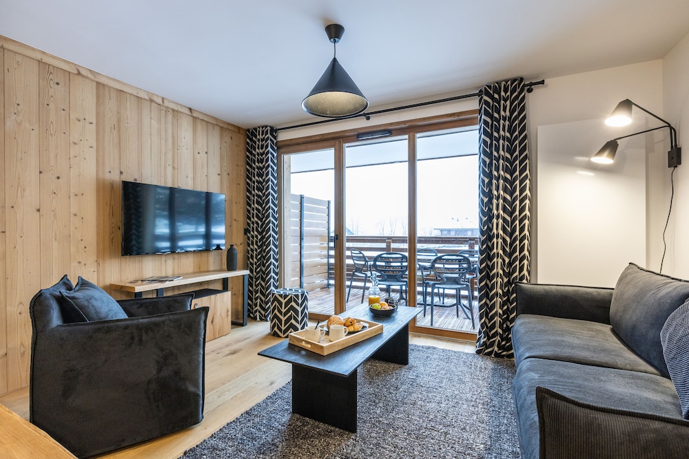 3 room cabin 6-8 people premium