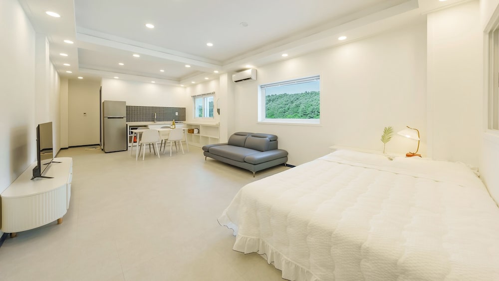 Basic Room, 1 Bedroom (Room 102 (New Building)) - Photo 3