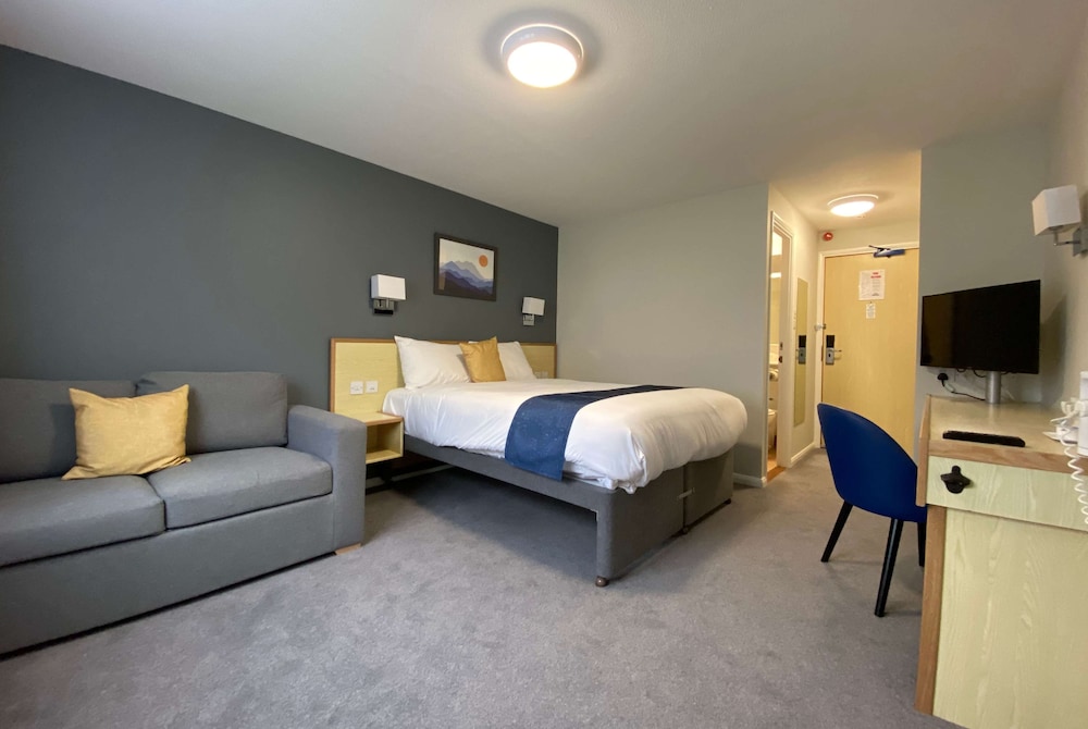 Family Room, 1 Double Bed with Sofa bed, Non Smoking - Photo 1
