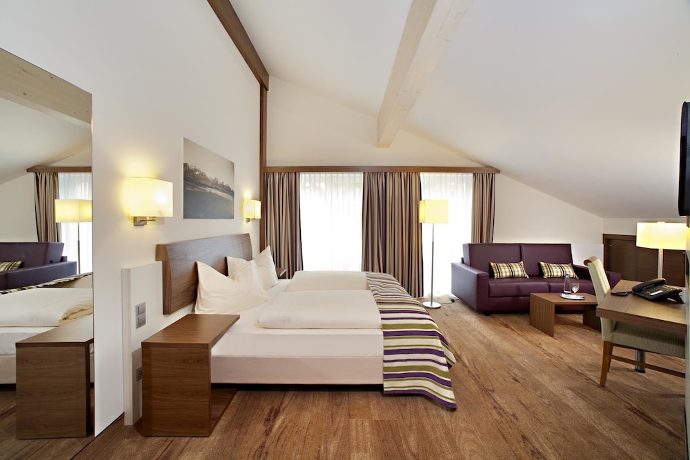 Deluxe Double Room - Photo 1