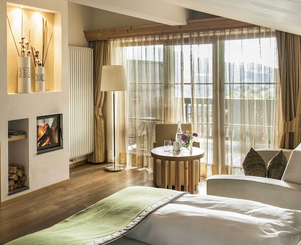 Premium Suite, Multiple Beds photo 2