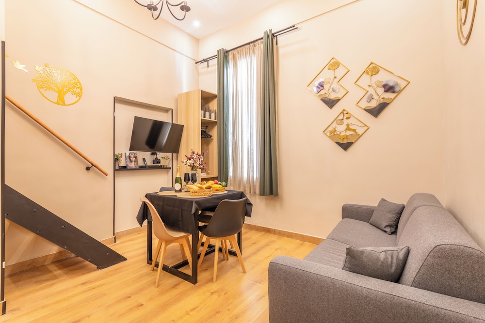 City Apartment (2- CORNICHE)