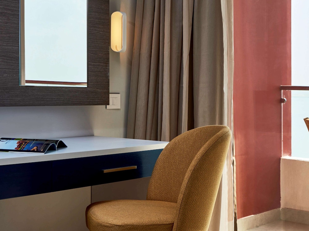 Superior Double Room, 1 Double Bed, Balcony, Garden View - Photo 6