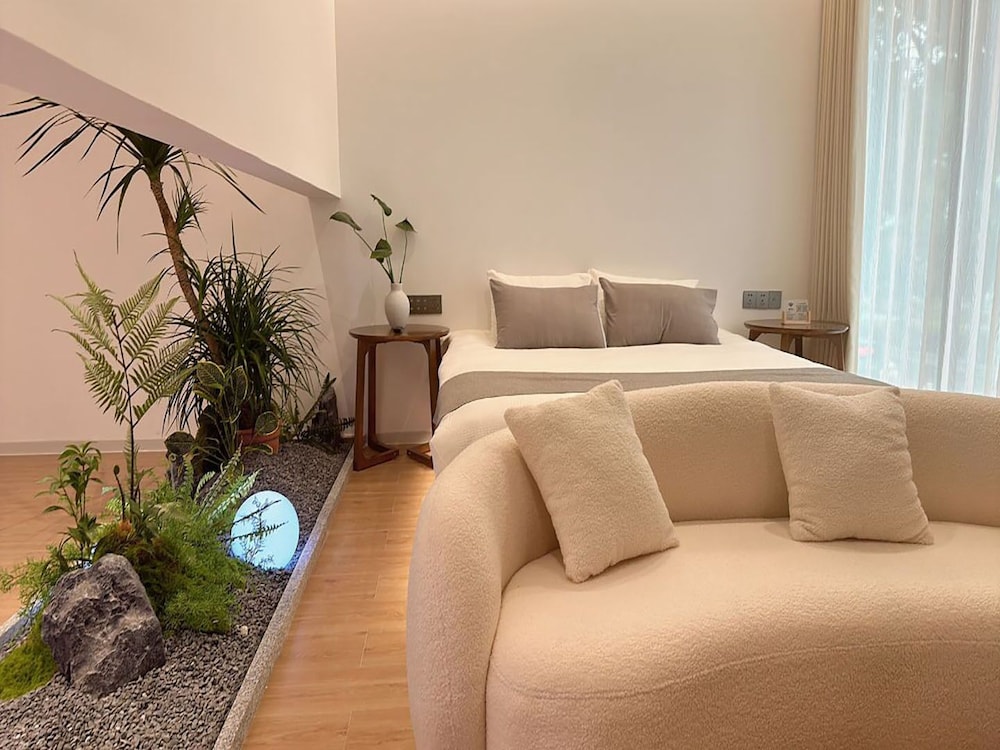 Luxury Double Room, Canal View photo 3