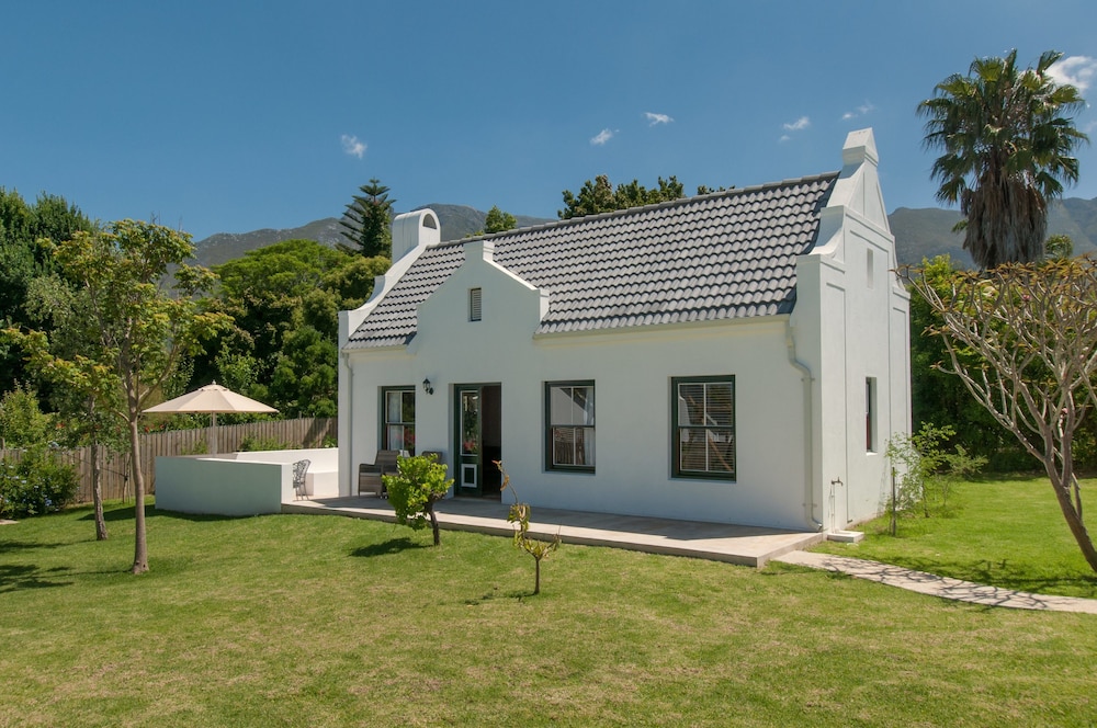 Family Cottage - Photo 13