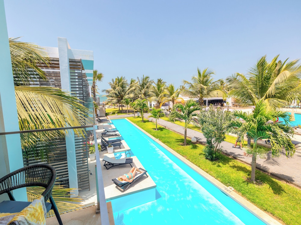 Premium Room, Pool View - Photo 1