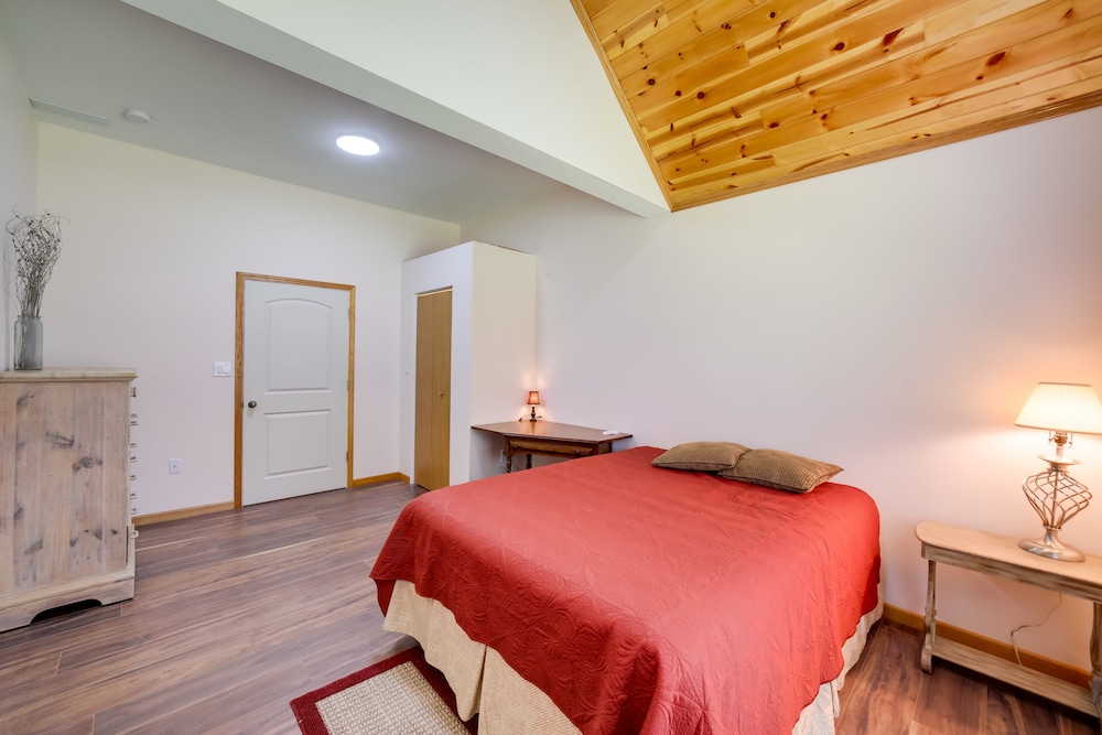 House (4 Bedrooms) photo 1