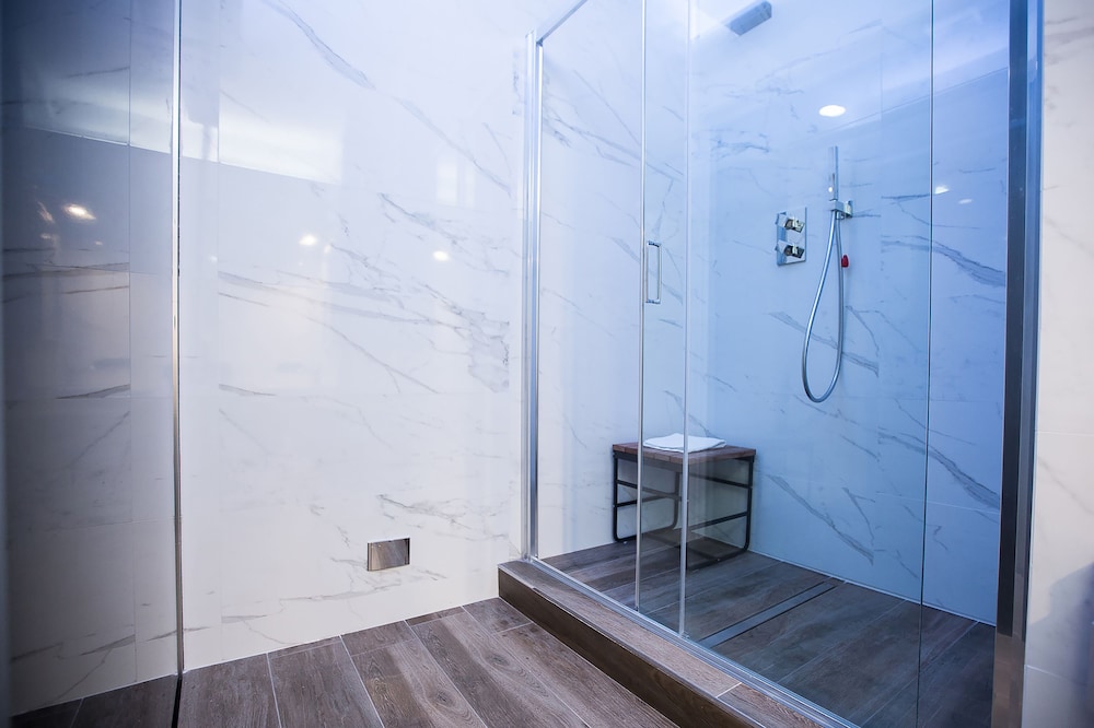 Junior Suite - Photo 10