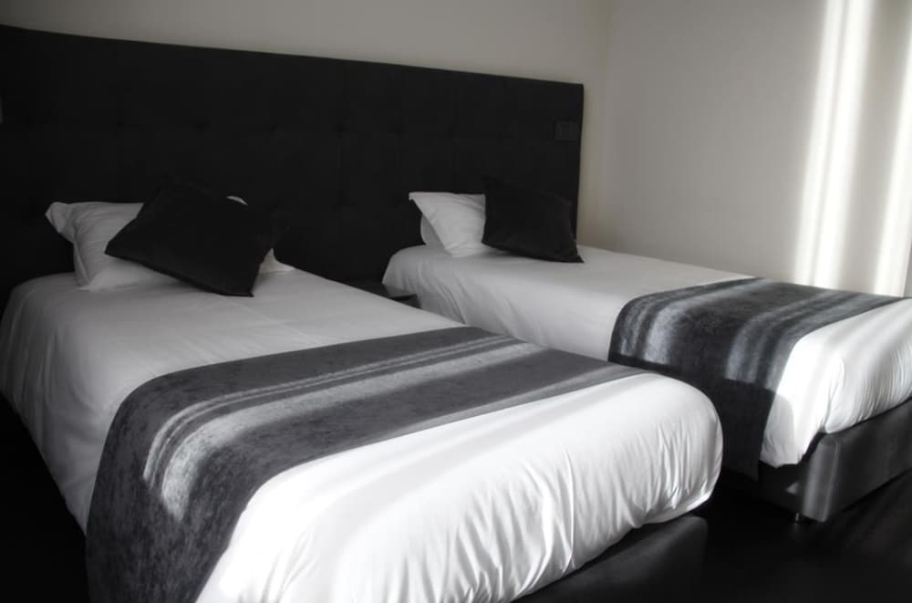 Basic Twin Room, 2 Twin Beds, Balcony (Single)