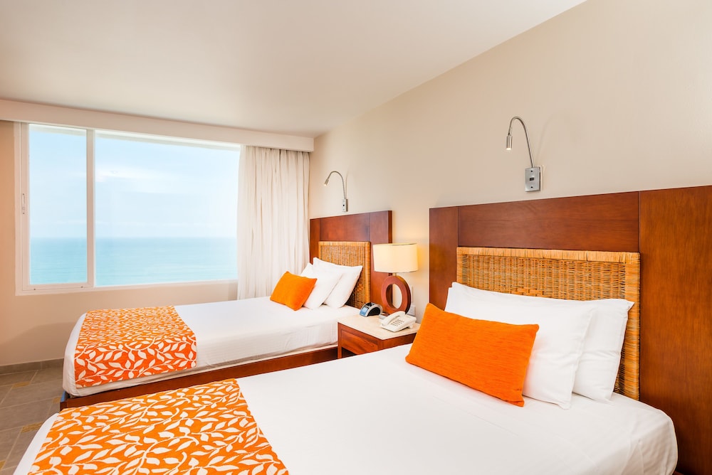 Superior Twin Room, Ocean View - Photo 14