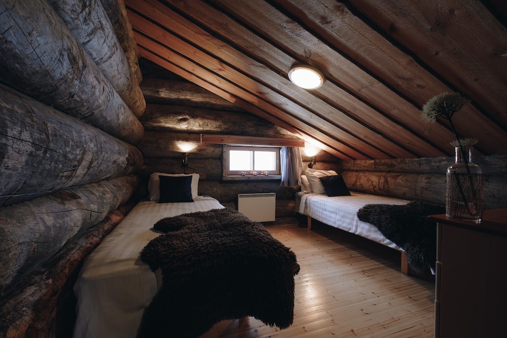 Basic Quadruple Room, 2 Bedrooms photo 1