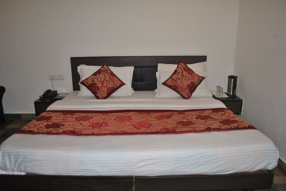 Super Deluxe Room - Photo 4