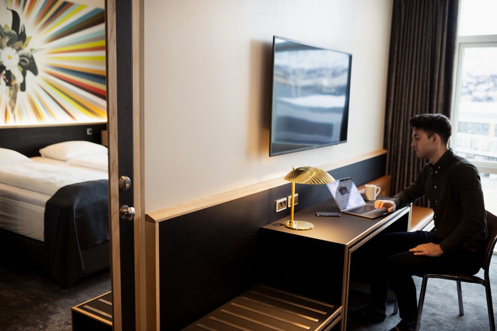 Quadruple Room, Connecting Rooms