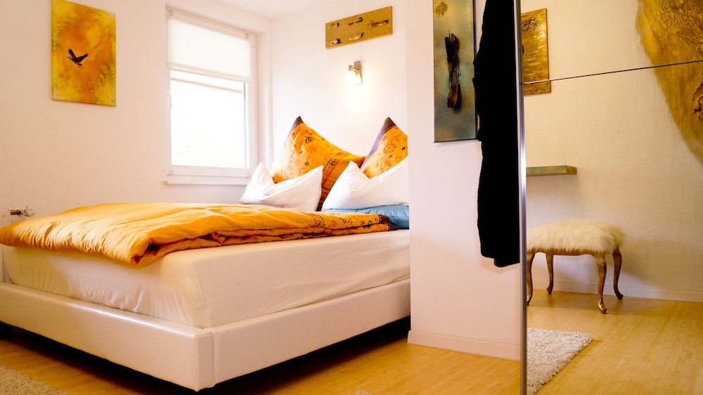 Apartment 1 (incl. cleaning fee & laundry package) photo 3