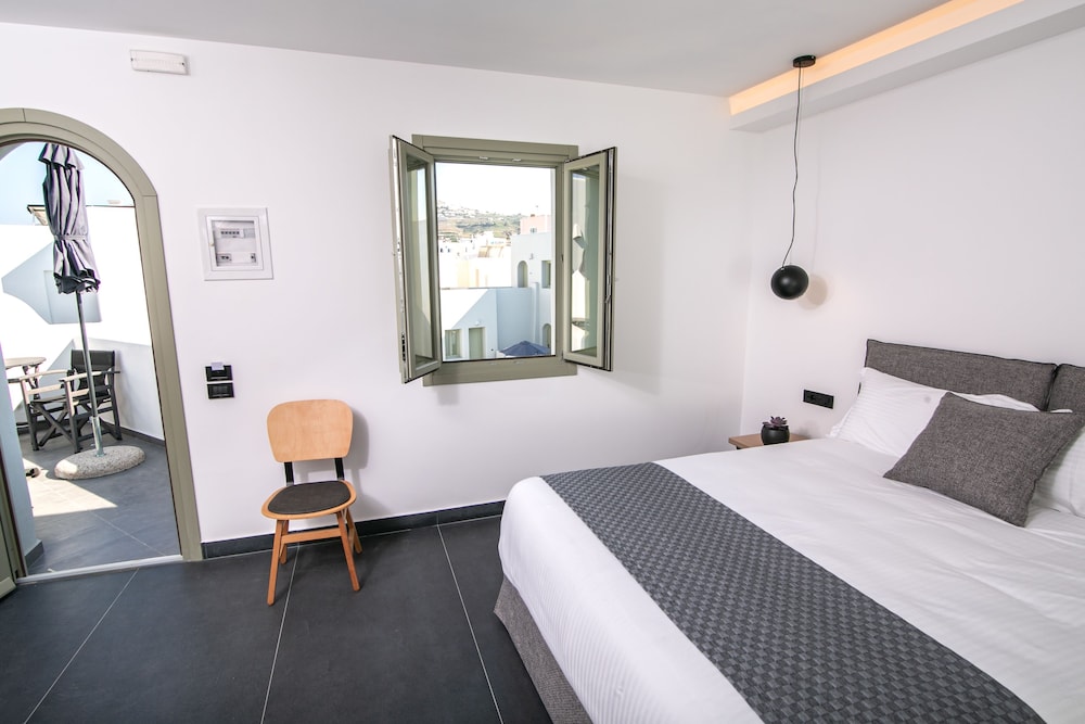 Panoramic Suite, Sea View - Photo 5