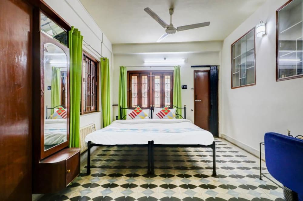 Deluxe Double Room, City View