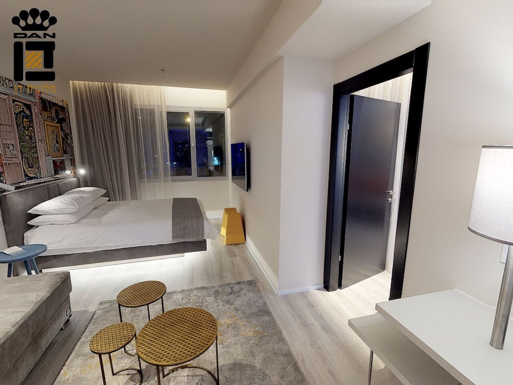 Suite photo 1