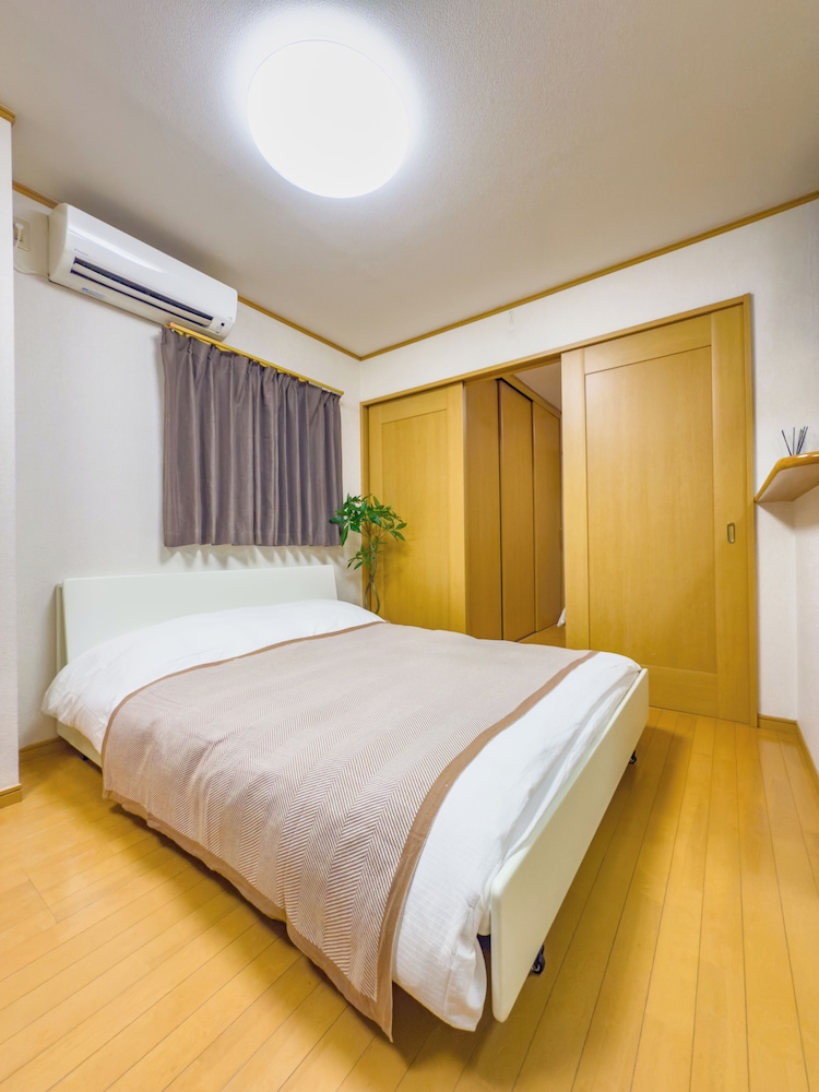 Family Suite, Balcony, City View