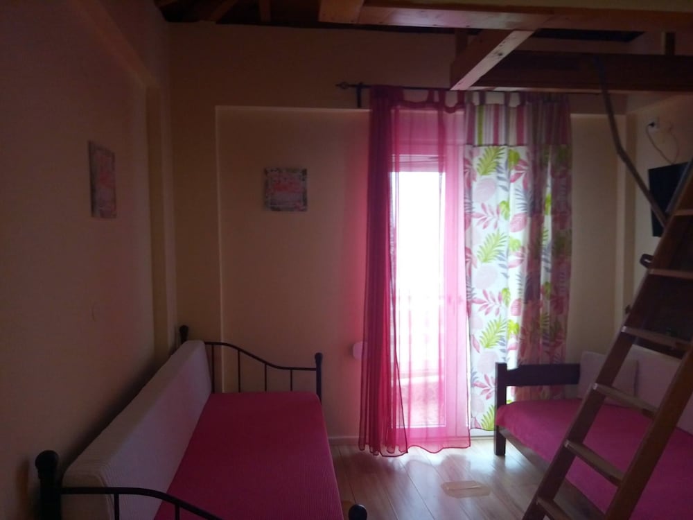 Classic Studio Suite, Sea View photo 2