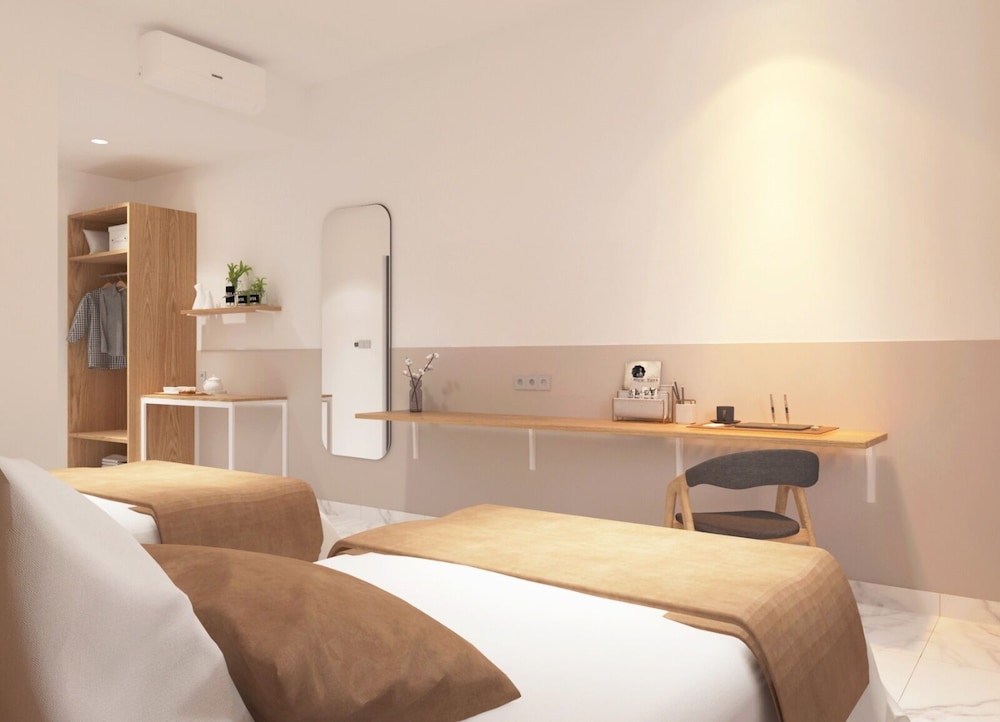 Luxury Double Room, Ensuite, Garden View photo 3