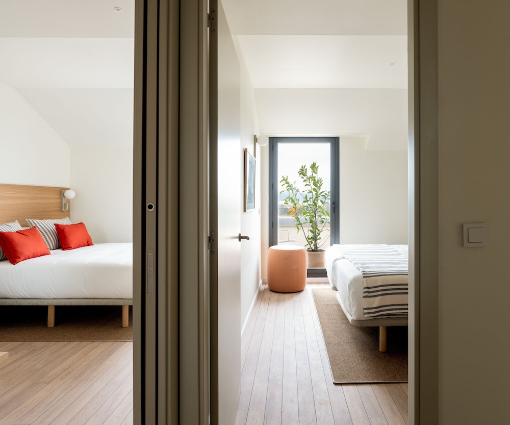 Penthouse, 2 Bedrooms, Terrace - Photo 1