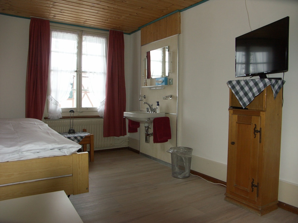 Single Room, Shared Bathroom
