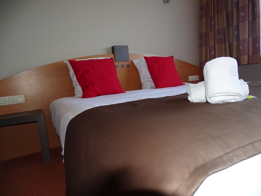 Executive Room Double with daily cleaning - Photo 2