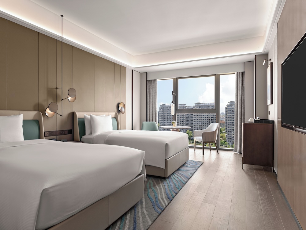 Twin Guest Room